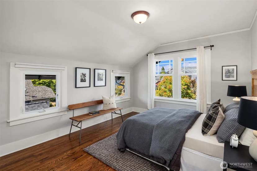 Property photo for 135 Ne 53rd Street, Seattle photo 18