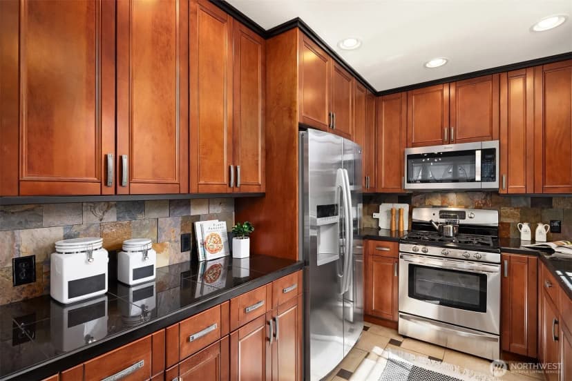 Property photo for 135 Ne 53rd Street, Seattle photo 13