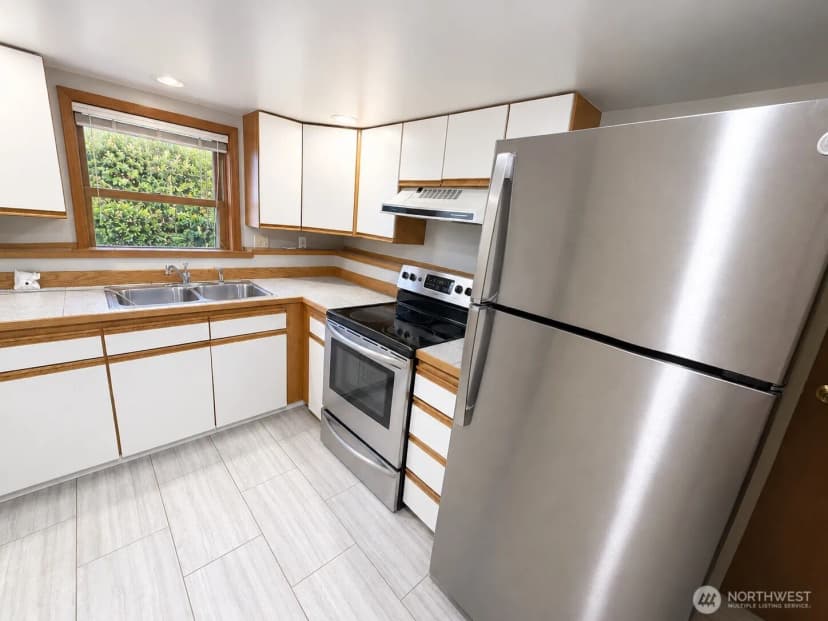 Property photo for 4732 45th Avenue Sw, Seattle photo 18