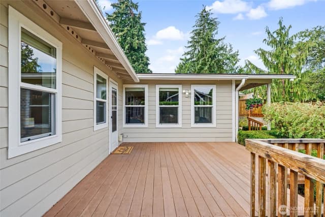 Property photo for 18043 Ashworth Avenue N, Shoreline photo 5