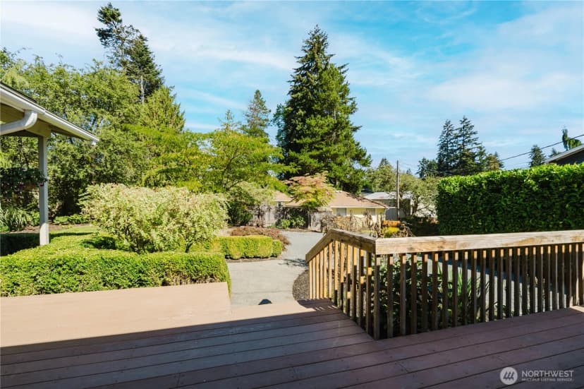 Property photo for 18043 Ashworth Avenue N, Shoreline photo 33