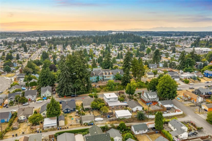 Property photo for 5210 S State Street, Tacoma photo 10