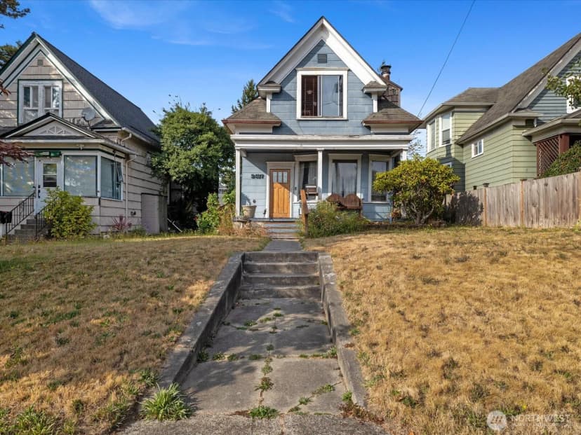 Property photo for 2407 Everett Avenue, Everett