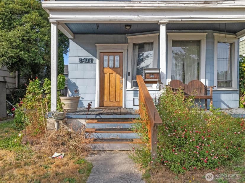 Property photo for 2407 Everett Avenue, Everett photo 5