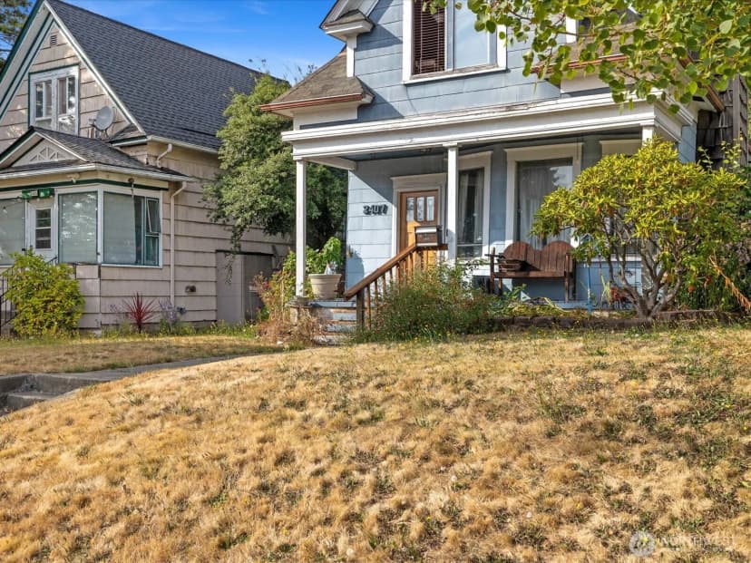 Property photo for 2407 Everett Avenue, Everett photo 35