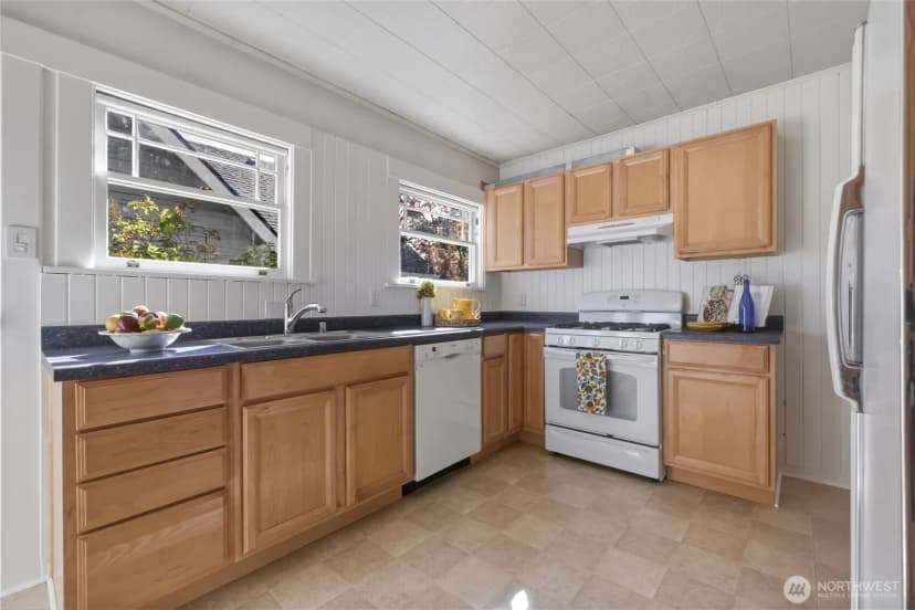 Property photo for 3215 N 9th Street, Tacoma photo 8