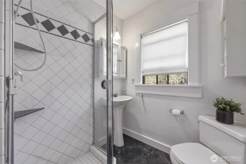 Property photo for 3215 N 9th Street, Tacoma photo 14