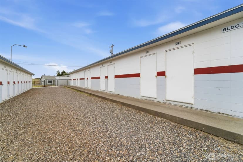 Property photo for 5885 W Van Giesen Street, West Richland photo 10