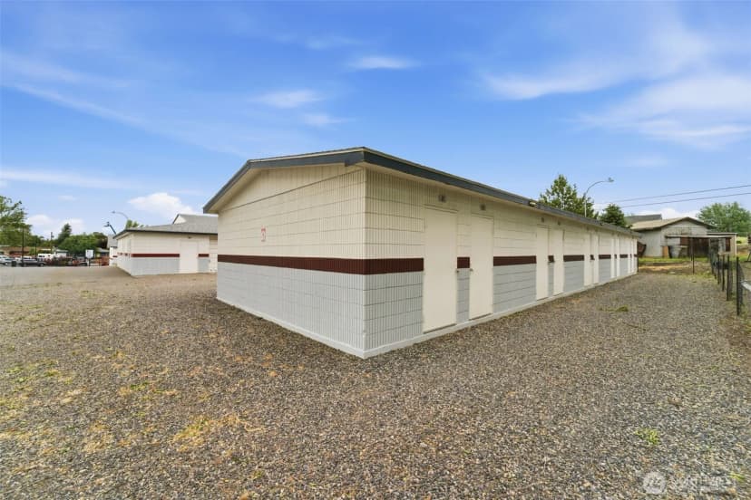 Property photo for 5885 W Van Giesen Street, West Richland photo 29