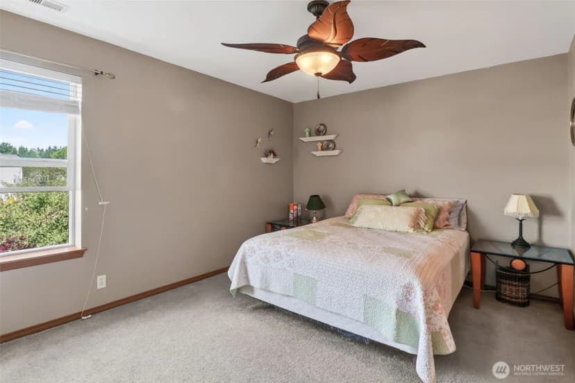 Property photo for 308 Easy Street Se, Rainier photo 25