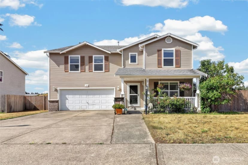 Property photo for 308 Easy Street Se, Rainier