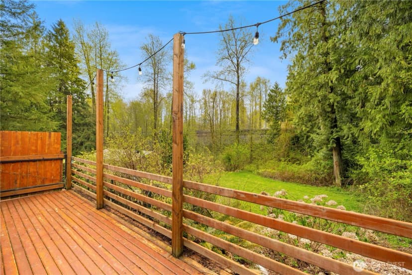 Property photo for 11124 Downes Road, Snohomish photo 30
