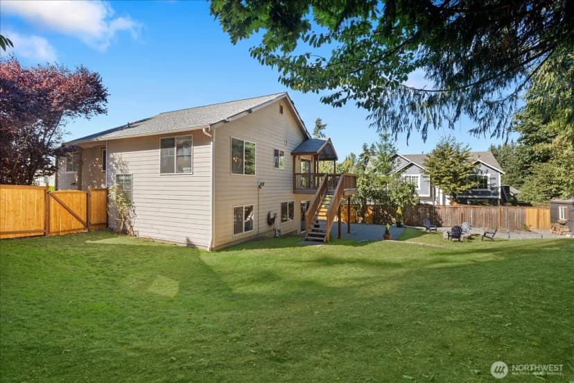 Property photo for 19019 20th Place W, Lynnwood photo 32