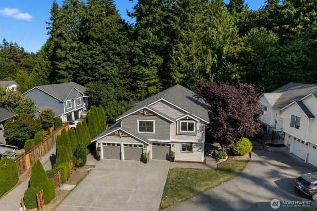Property photo for 19019 20th Place W, Lynnwood photo 2