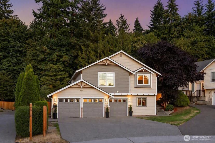 Property photo for 19019 20th Place W, Lynnwood