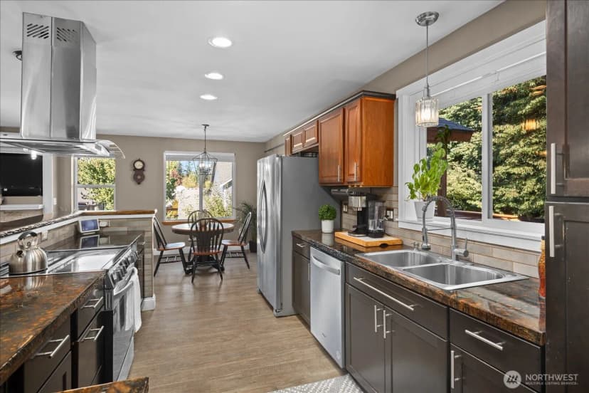 Property photo for 19019 20th Place W, Lynnwood photo 10