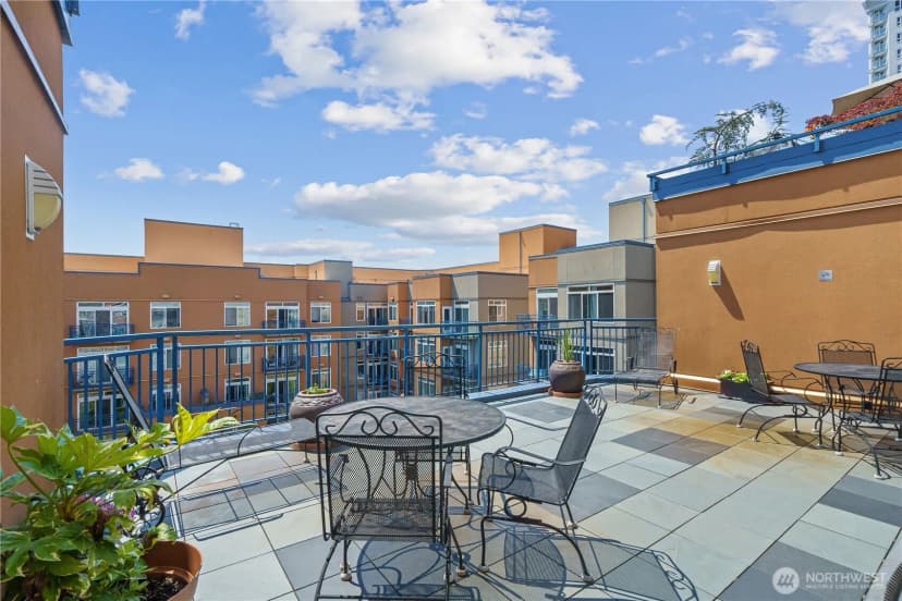 Property photo for 2415 2nd Avenue #427, Seattle photo 20