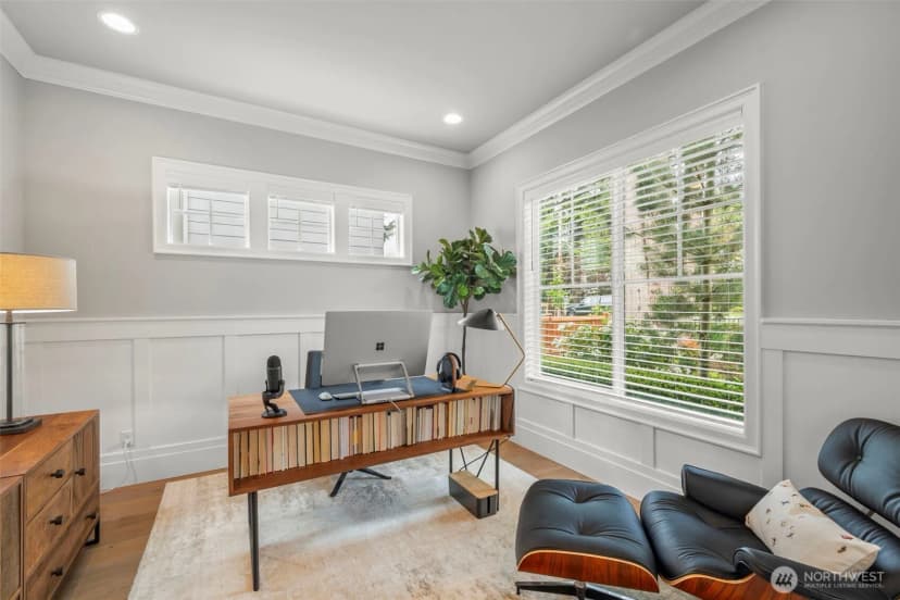Property photo for 10425 Ne 112th Street, Kirkland photo 18