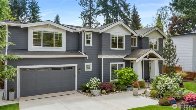 Property photo for 10425 Ne 112th Street, Kirkland