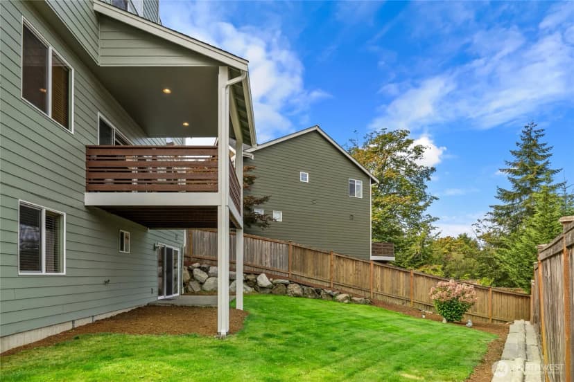 Property photo for 2012 Ne 37th Place, Renton photo 36