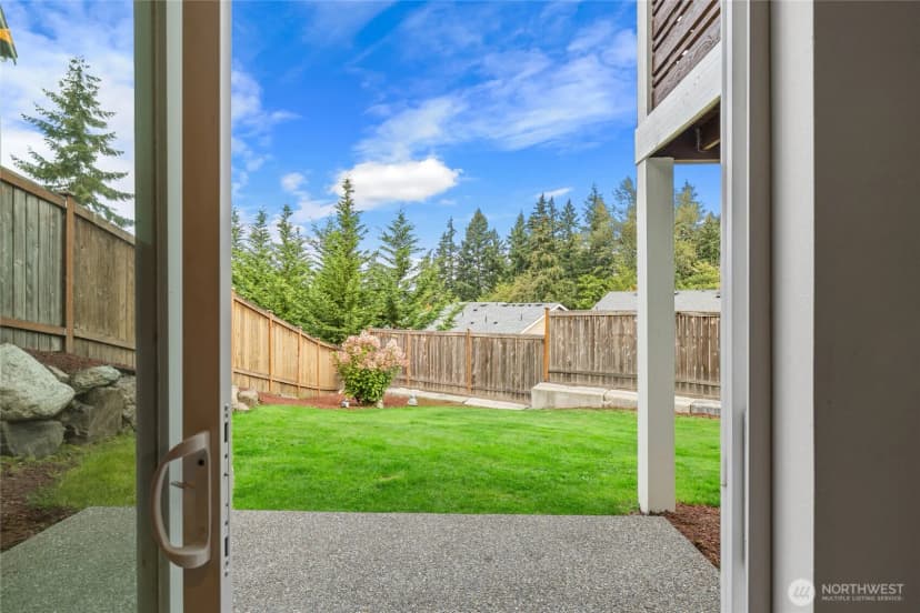 Property photo for 2012 Ne 37th Place, Renton photo 33