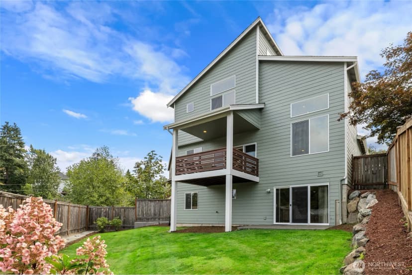 Property photo for 2012 Ne 37th Place, Renton photo 35