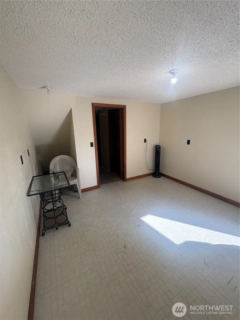 Property photo for 9 Blackler Street, Oroville photo 17