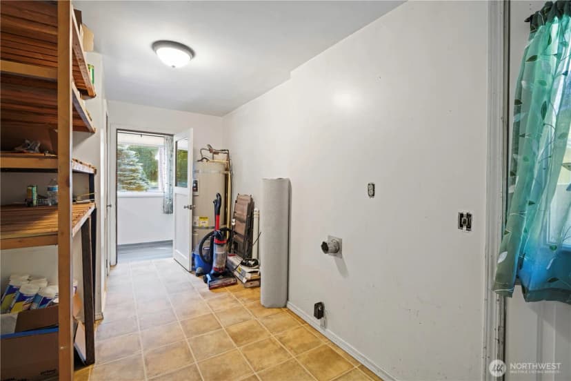 Property photo for 31627 Swede Heaven Road, Arlington photo 10