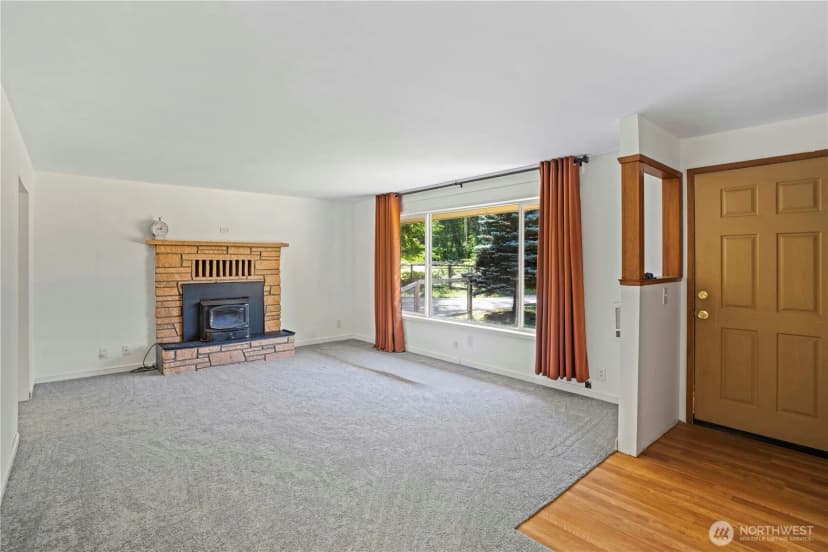 Property photo for 31627 Swede Heaven Road, Arlington photo 3
