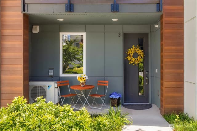 Property photo for 23119 Ne 8th Street #b103, Sammamish photo 5
