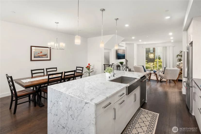 Property photo for 23119 Ne 8th Street #b103, Sammamish photo 16