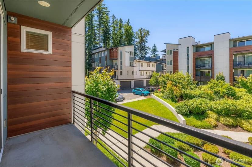 Property photo for 23119 Ne 8th Street #b103, Sammamish photo 12