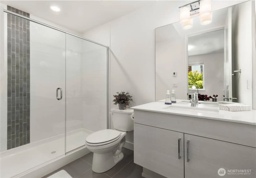 Property photo for 23119 Ne 8th Street #b103, Sammamish photo 18