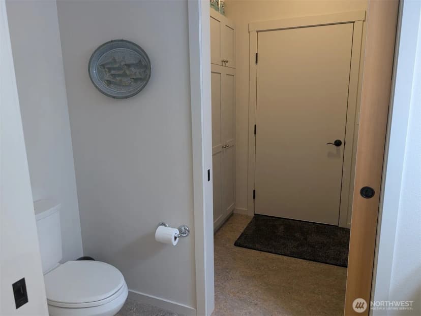 Property photo for 223 Clover Court, Langley photo 21