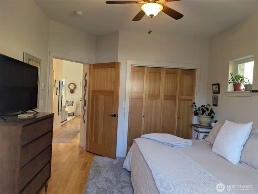 Property photo for 223 Clover Court, Langley photo 19
