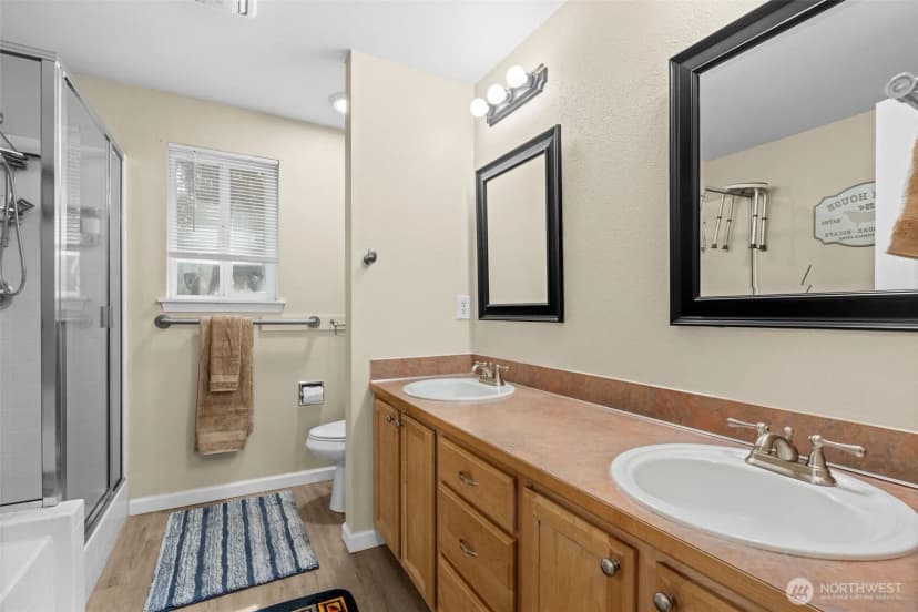 Property photo for 8412 165th Street Ct E, Puyallup photo 16