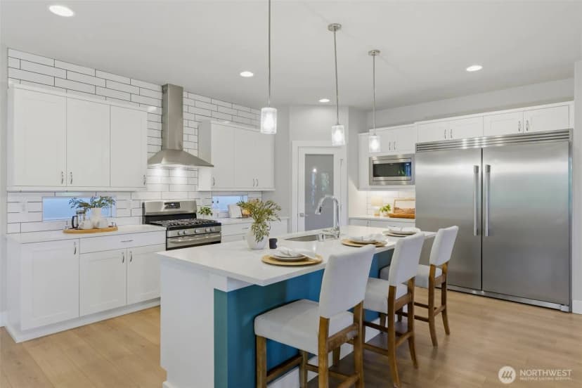 Property photo for 7204 Sinclair Avenue, Gig Harbor photo 3