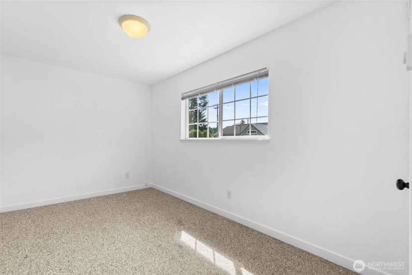 Property photo for 211 Mosman Avenue Se, Yelm photo 22