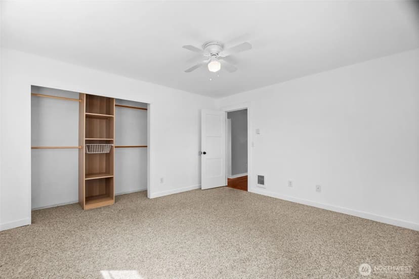 Property photo for 211 Mosman Avenue Se, Yelm photo 21