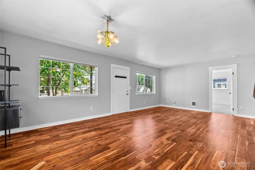 Property photo for 211 Mosman Avenue Se, Yelm photo 11
