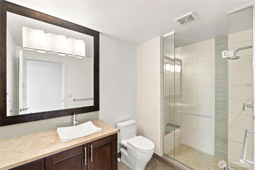 Property photo for 10650 Ne 9th Place #2526, Bellevue photo 28