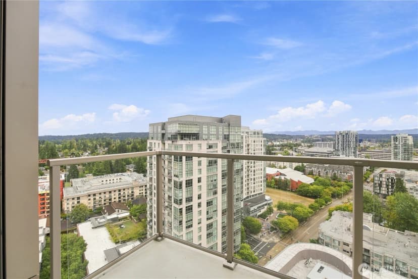 Property photo for 10650 Ne 9th Place #2526, Bellevue photo 20