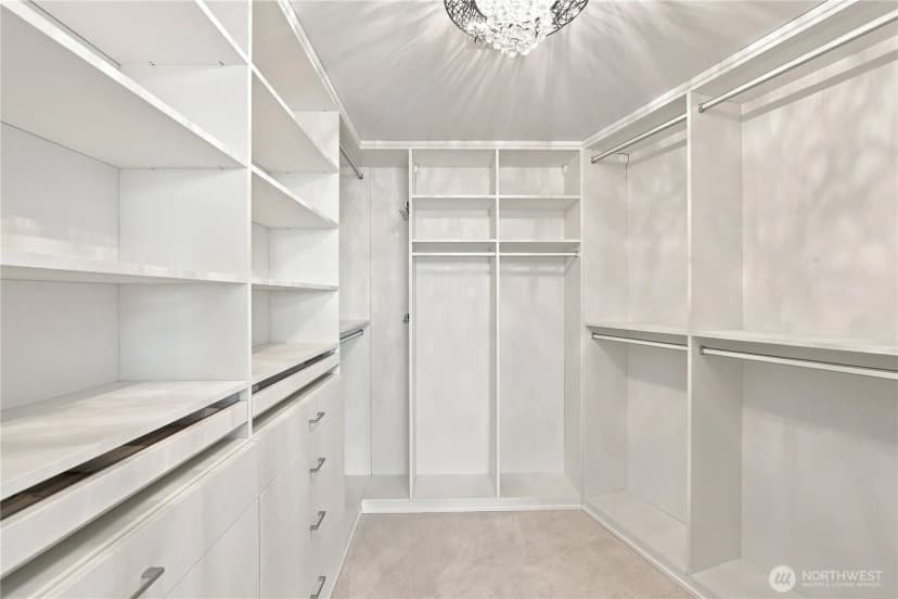 Property photo for 10650 Ne 9th Place #2526, Bellevue photo 23