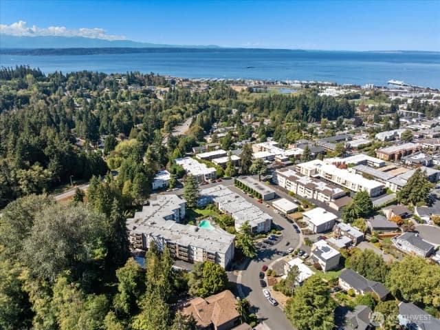 Property photo for 550 Elm Way #105, Edmonds