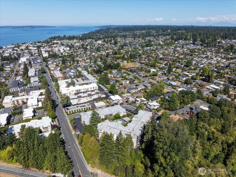 Property photo for 550 Elm Way #105, Edmonds photo 38