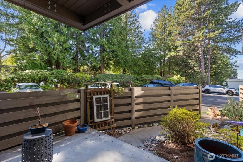 Property photo for 550 Elm Way #105, Edmonds photo 23