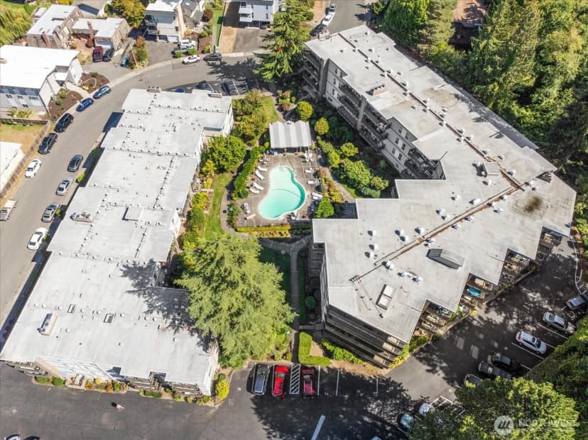 Property photo for 550 Elm Way #105, Edmonds photo 32