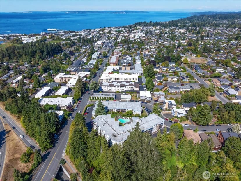 Property photo for 550 Elm Way #105, Edmonds photo 37