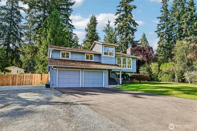 Property photo for 13530 Meridian Avenue S, Everett photo 2