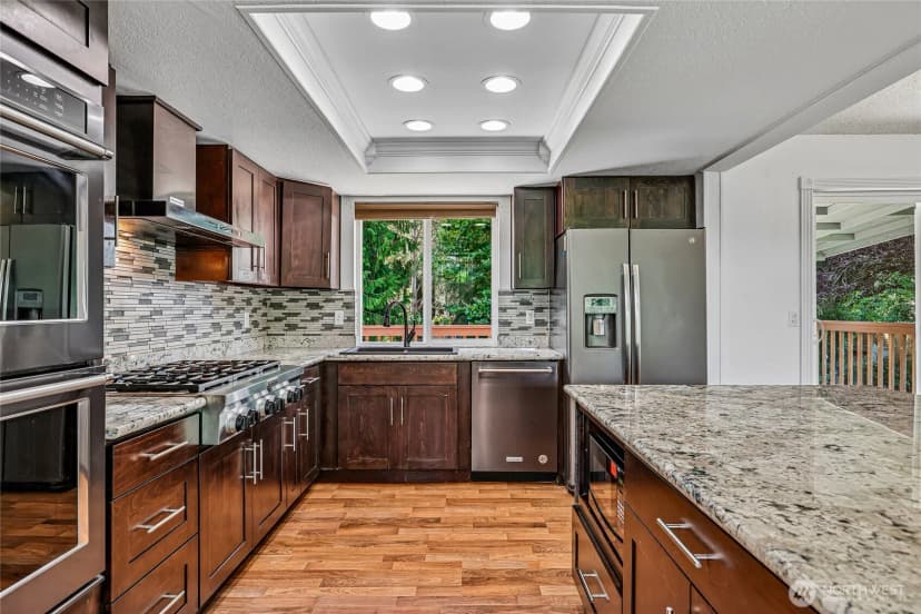 Property photo for 13530 Meridian Avenue S, Everett photo 11